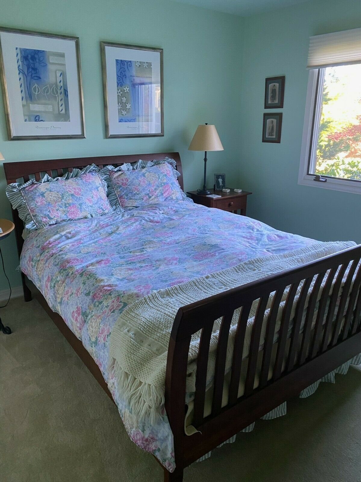 Ethan Allen American Impressions Queen Size Shaker Sleigh Bedroom And Nightstand