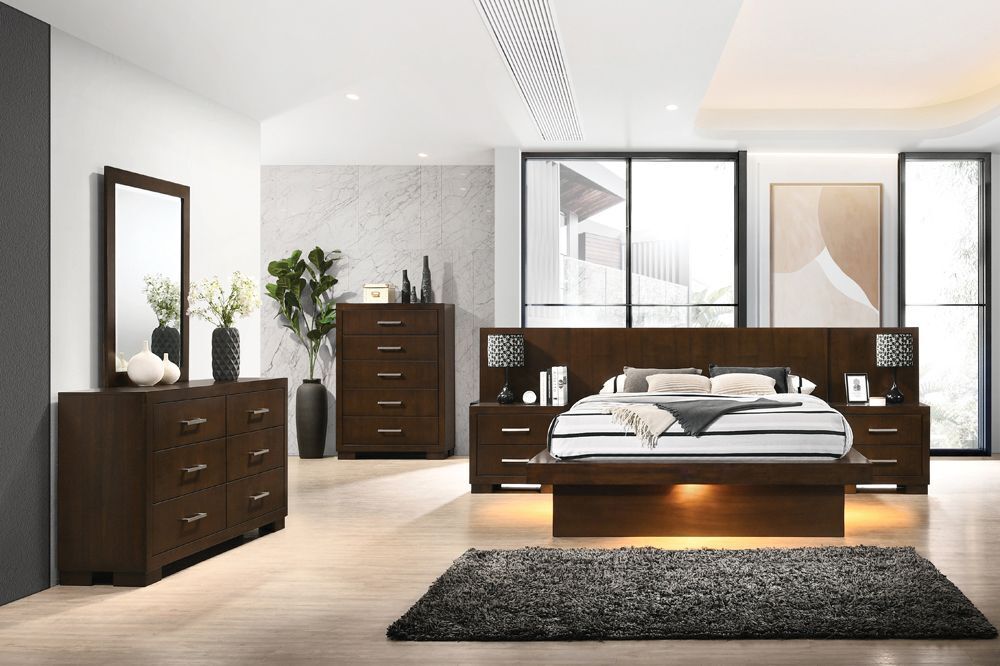 Cool Contemporary Cappuccino King Platform Bed & Nightstands Bedroom Furniture