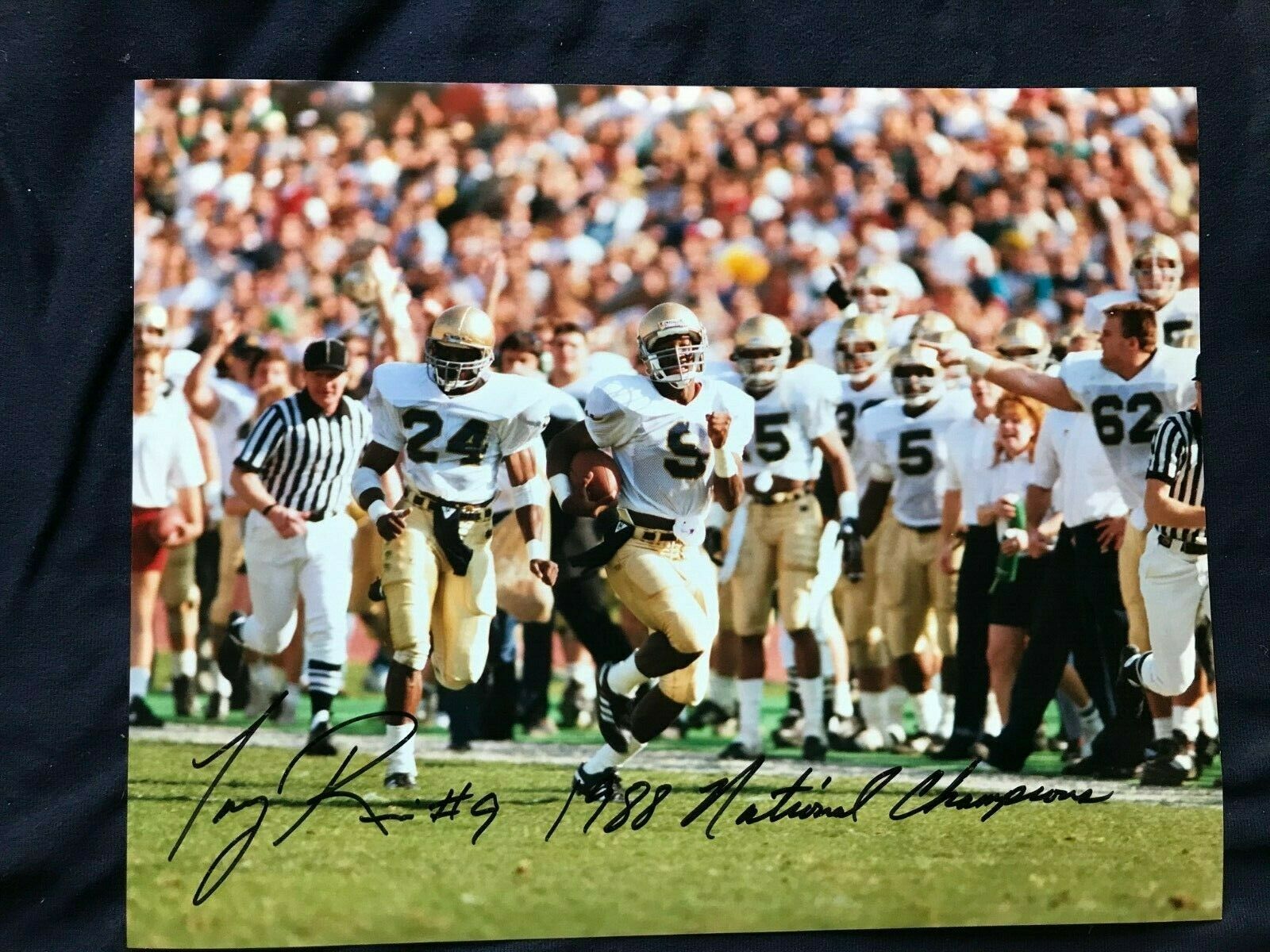 Tony Rice On A 65-yard Touchdown Run In 1988 Vs Usc Signed And Inscribed 11x14.
